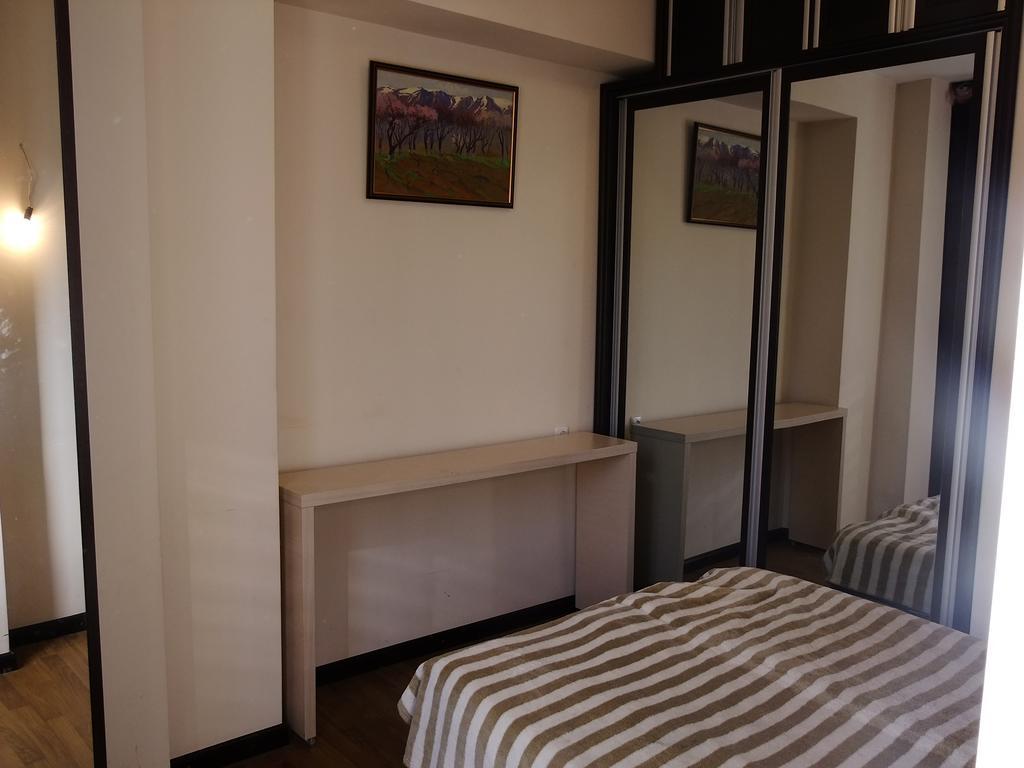 Yerevan Center Apartment 5A Εξωτερικό φωτογραφία
