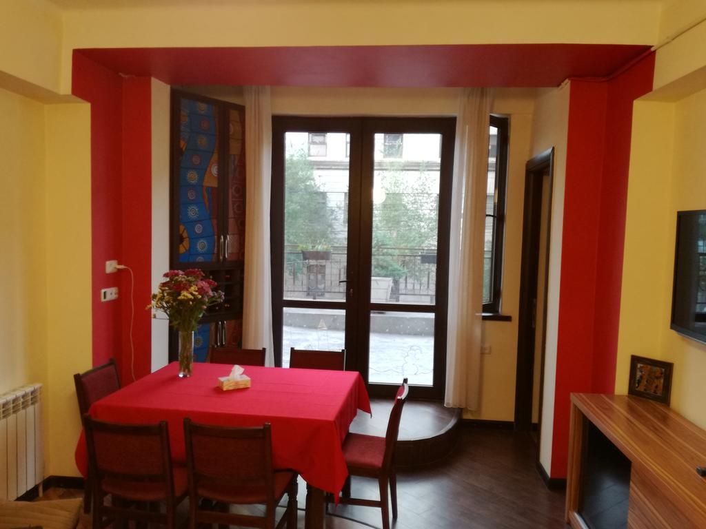 Yerevan Center Apartment 5A Εξωτερικό φωτογραφία