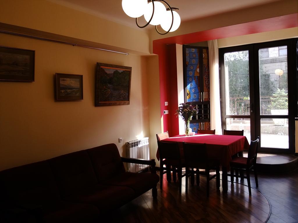 Yerevan Center Apartment 5A Εξωτερικό φωτογραφία